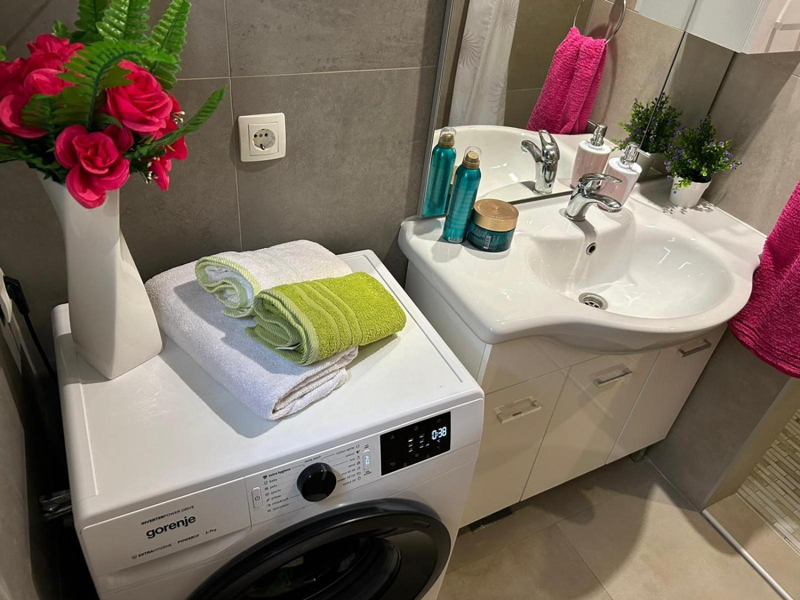 Apartment Blanca With Jacuzzi,Terase And Private Parking Каштела Экстерьер фото