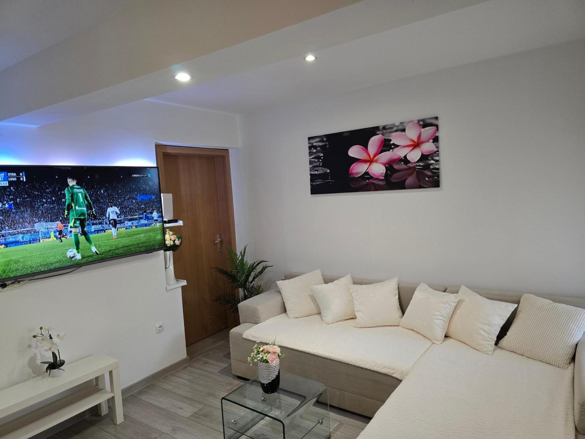 Apartment Blanca With Jacuzzi,Terase And Private Parking Каштела Экстерьер фото